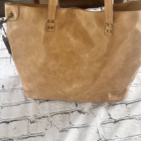 NWT Elle Jae Gypset Painted Desert Satchel Purse Embroidered Brown Vegan Leather - Picture 4 of 7